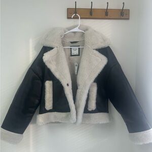 ABERCROMBIE AND FITCH FUR LINED JACKET NEVER WORN NEW WITH TAGS